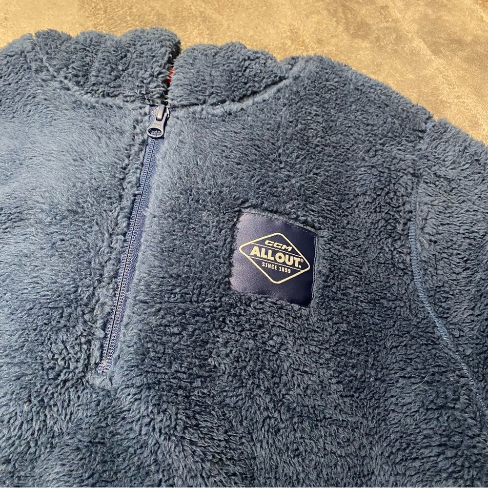 CCM cozy sweatshirt with hood!